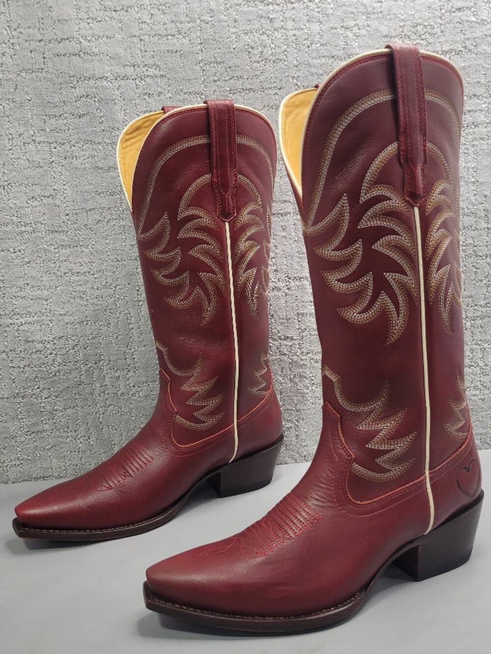 Tecovas The Annie Women's Size US 10B Scarlet Cowhide Cowgirl Boots. - Picture 2 of 11